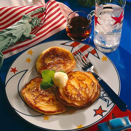 Amerikanische Buttermilk-Pancakes Rezept Amerikanische Buttermilk-Pancakes Rezept
