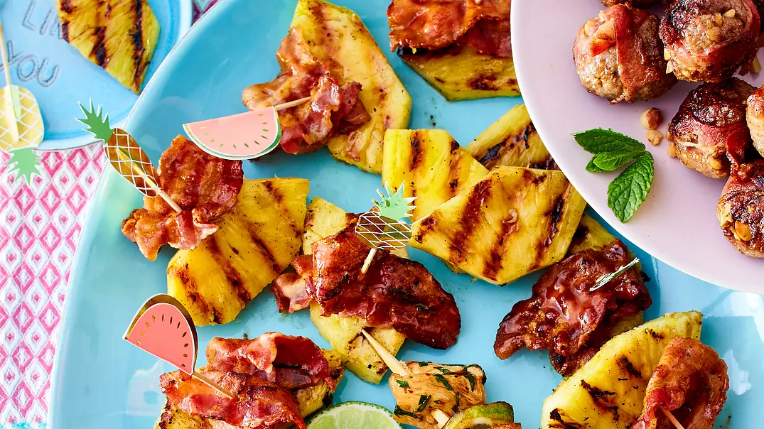 Ananas-Bacon-Happen Rezept - Foto: LECKER @ Bauer Media Group Ananas-Bacon-Happen Rezept - Foto: LECKER @ Bauer Media Group