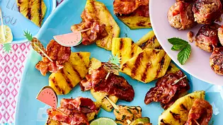 Ananas-Bacon-Happen Rezept - Foto: LECKER @ Bauer Media Group Ananas-Bacon-Happen Rezept - Foto: LECKER @ Bauer Media Group