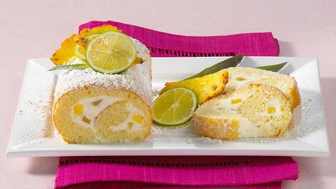 Ananas-Biskuitrolle Rezept - Foto: House of Food / Bauer Food Experts KG