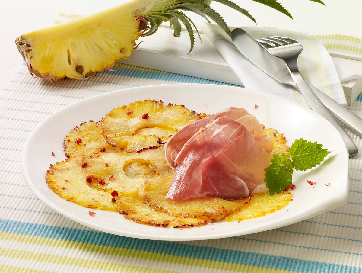 Ananas-Carpaccio mit Parmaschinken Rezept