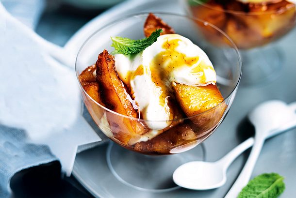 Ananas de la Rumba mit Joghurt Rezept Ananas de la Rumba mit Joghurt Rezept