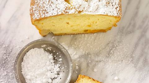 Ananas-Mango-Kuchen mit Kokos Rezept - Foto: House of Food / Bauer Food Experts KG