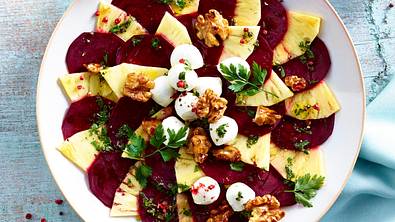 Ananas-Rote-Bete-Carpaccio Rezept - Foto: LECKER @ Bauer Media Group