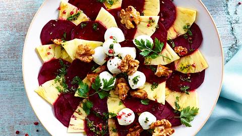 Ananas-Rote-Bete-Carpaccio Rezept - Foto: House of Food / Bauer Food Experts KG