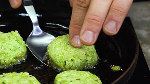 Andys Edamame-Falafel - Foto: House of Food / Bauer Food Experts KG