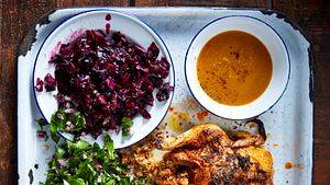 Andys Poularde mit Rotkohl-Chutney - Foto: House of Food / Bauer Food Experts KG