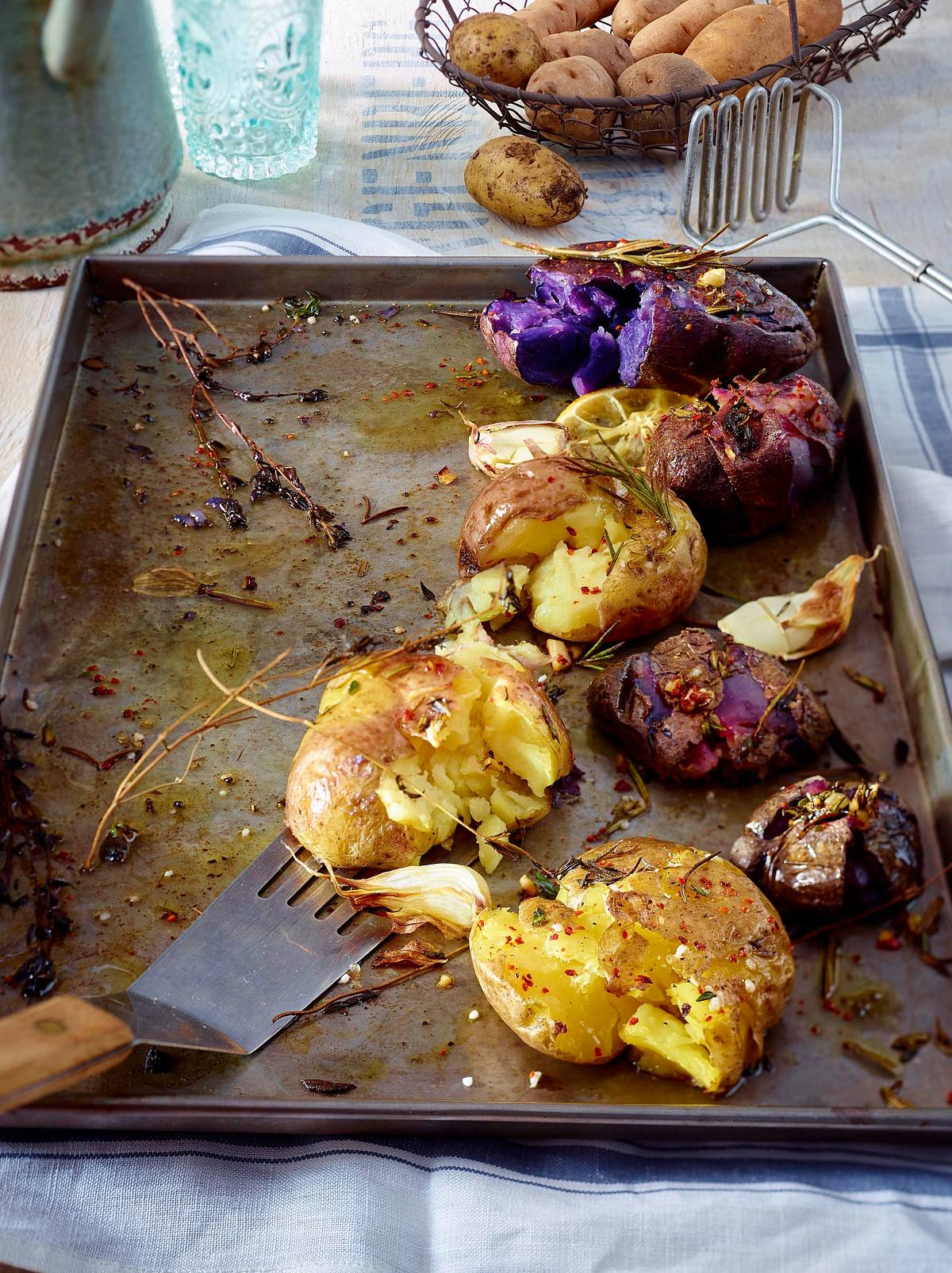 Angedrückte Pellkartoffeln aus dem Ofen Rezept