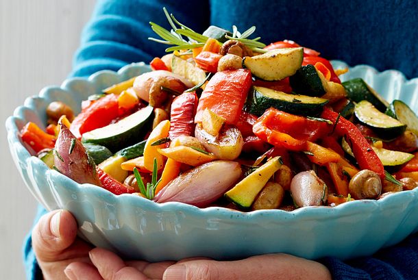 Antipasti-Gemüsesalat Rezept Antipasti-Gemüsesalat Rezept