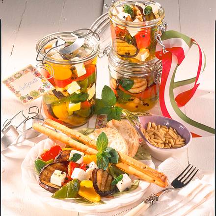 Antipasti mit Schafskäse Rezept Antipasti mit Schafskäse Rezept