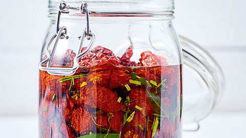 Antipasti-Tomaten Rezept - Foto: House of Food / Bauer Food Experts KG