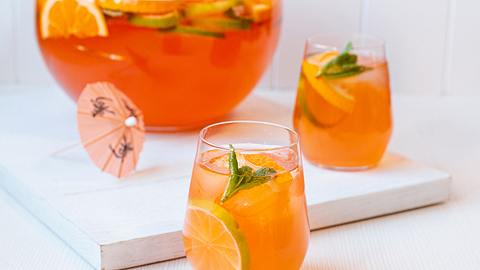 Aperol-Bowle-Rezept - Foto: ShowHeroes