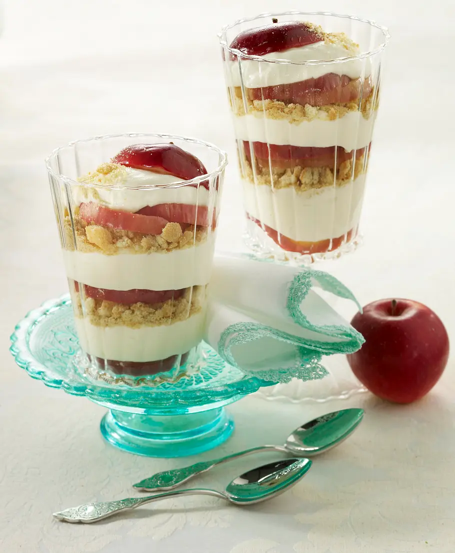 Apfel-Amaretto-Quarkspeise Rezept | LECKER