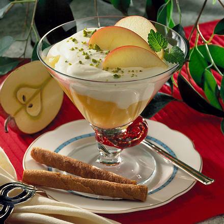 Apfel-Ingwerkompott mit Sahnequark Rezept Apfel-Ingwerkompott mit Sahnequark Rezept
