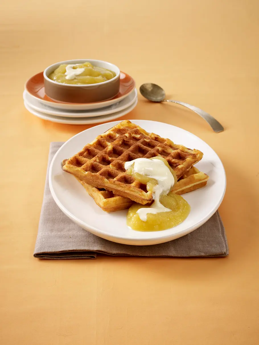 Apfel-Joghurt-Waffeln mit Apfelmus Rezept Apfel-Joghurt-Waffeln mit Apfelmus Rezept