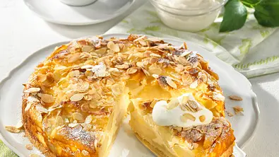Apfel-Käse-Kuchen (Diabetiker) Rezept - Foto: LECKER @ Bauer Media Group