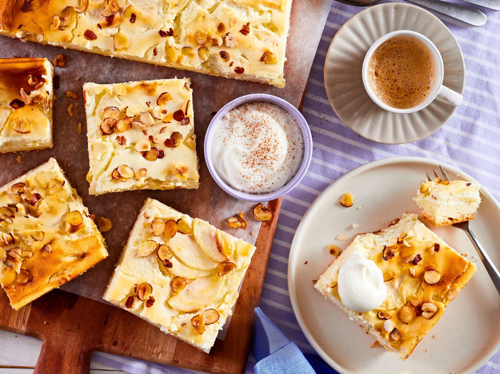 Apfel-Käsekuchen fränkischer Art vom Blech Rezept | LECKER