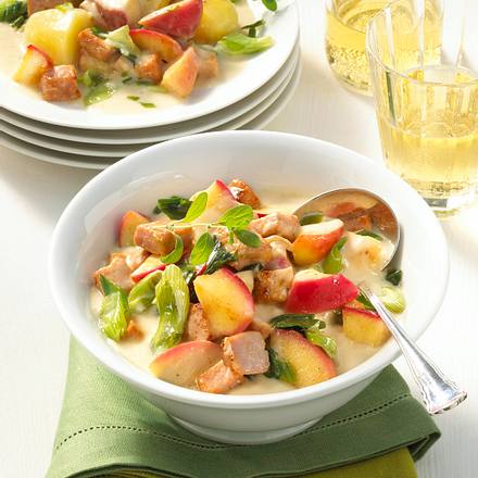 Apfel-Kasseler-Ragout mit Meerrettich Rezept Apfel-Kasseler-Ragout mit Meerrettich Rezept