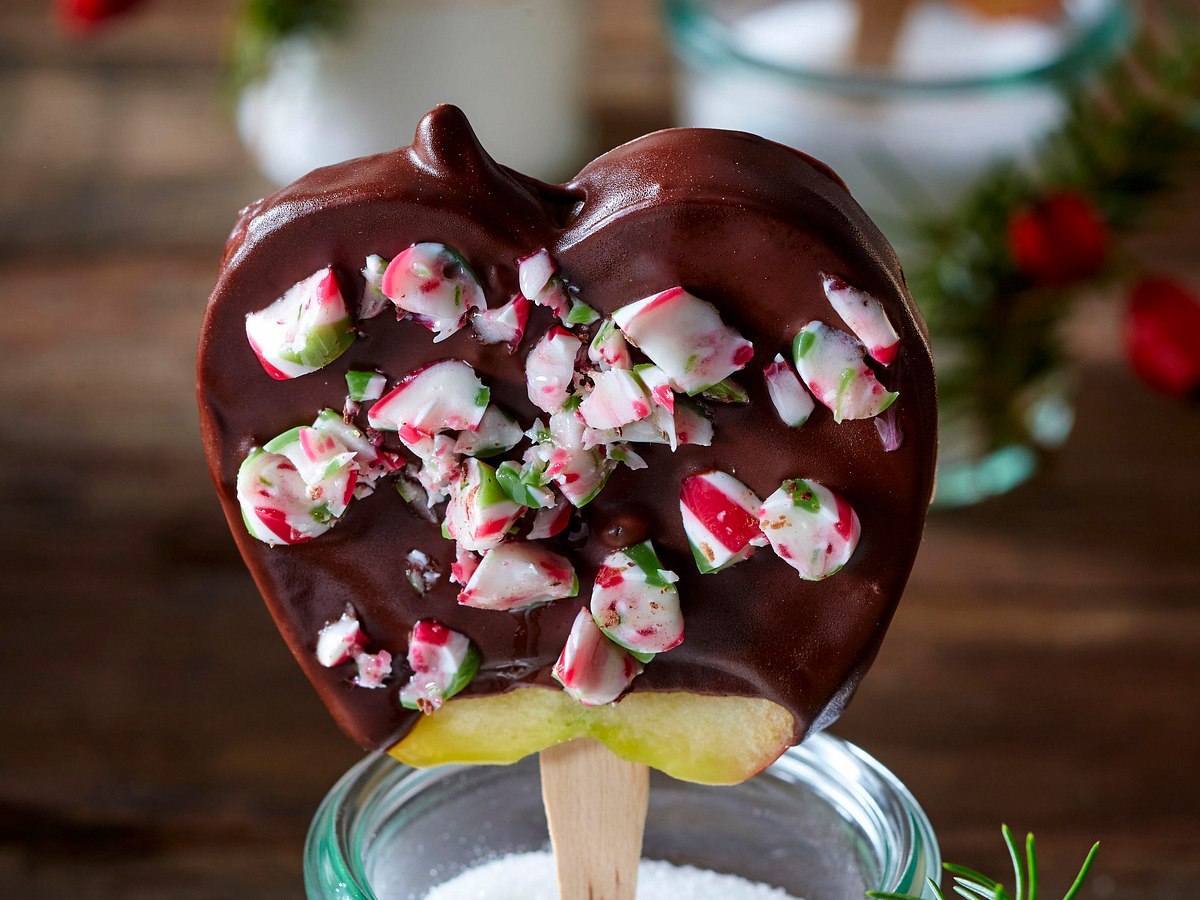 Apfel-Lolli mit Zucker-Stangen-Crunch Rezept