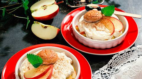 Apfel-Makronen-Dessert Rezept - Foto: Klemme