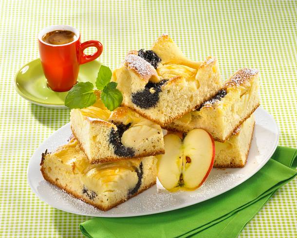 Apfel-Mohn-Quarkblechkuchen Rezept Apfel-Mohn-Quarkblechkuchen Rezept