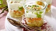 Apfel-Möhren-Schichtsalat Rezept - Foto: LECKER @ Bauer Media Group