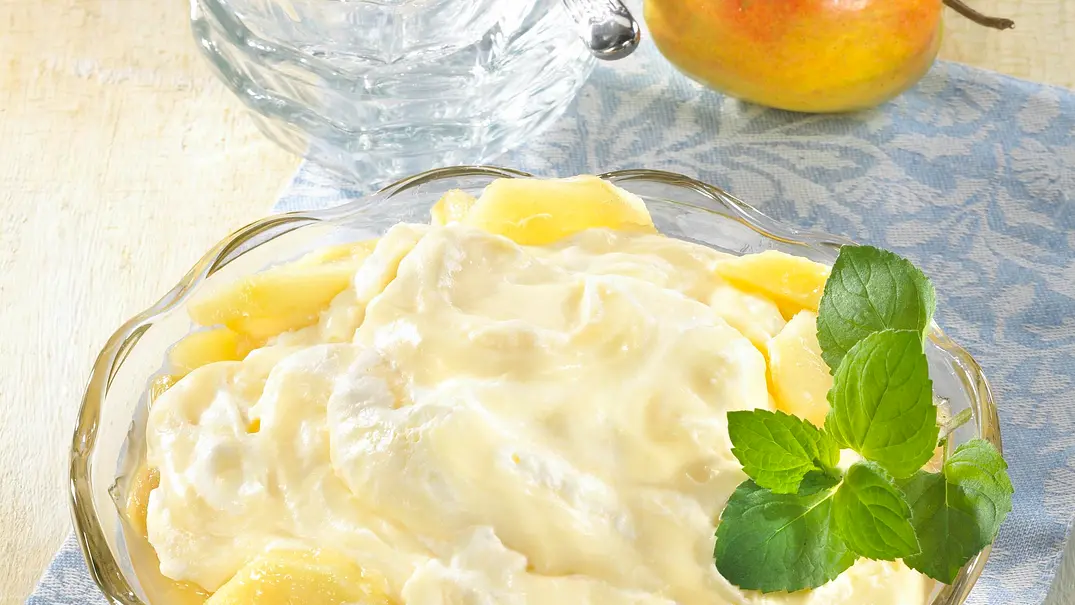 Apfel-Sahne-Pudding Rezept - Foto: LECKER @ Bauer Media Group Apfel-Sahne-Pudding Rezept - Foto: LECKER @ Bauer Media Group