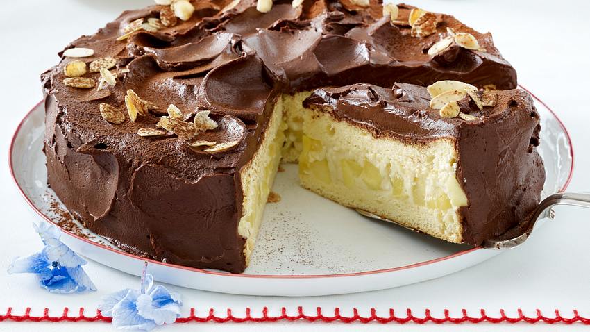 Apfel-Schokoladen-Torte Rezept - Foto: House of Food / Bauer Food Experts KG
