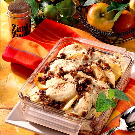 Apfel-Schwarzbrotauflauf Rezept Apfel-Schwarzbrotauflauf Rezept