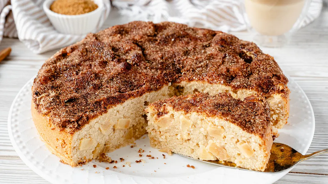Apfel-Zimt-Kuchen Rezept - Foto: ShowHeroes für LECKER @ Bauer Media Group Apfel-Zimt-Kuchen Rezept - Foto: ShowHeroes für LECKER @ Bauer Media Group