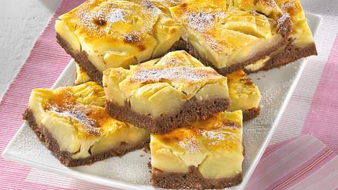 Apfelkuchen mit Mascarpone-Guss Rezept - Foto: House of Food / Bauer Food Experts KG