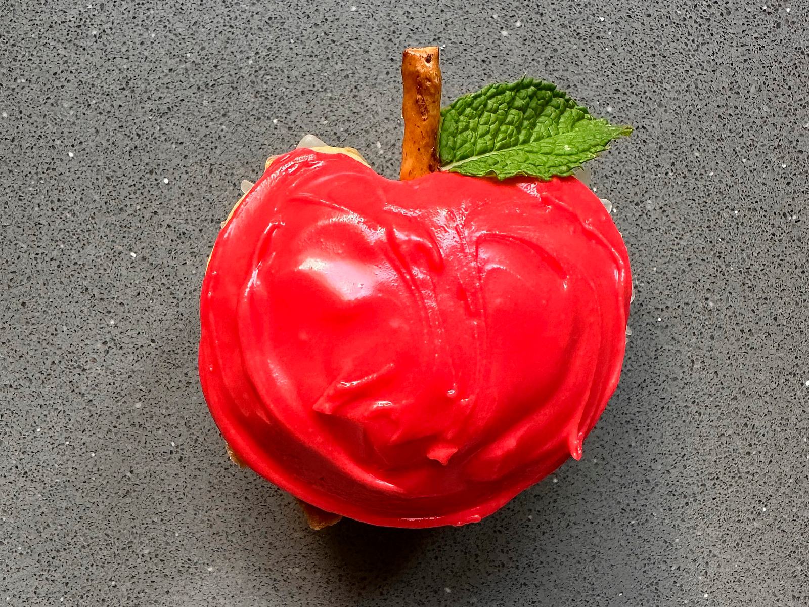 Knallrote Apfelmuffins Rezept | LECKER