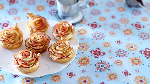 Apfelrosen Rezept - Foto: House of Food / Bauer Food Experts KG