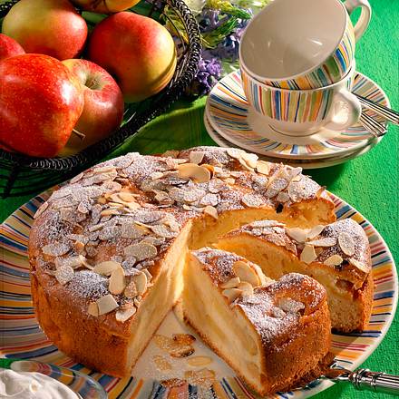 Apfelschichtkuchen Rezept