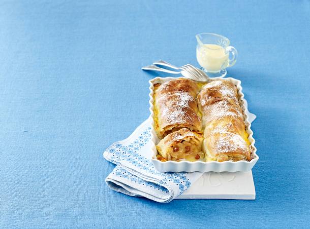 Apfelstrudel a la Oma Rezept Apfelstrudel a la Oma Rezept
