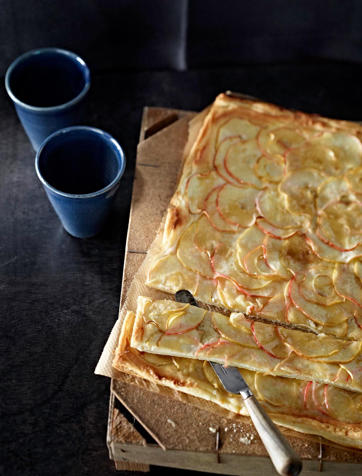 Apfeltarte mit Marzipan & Quitte Rezept