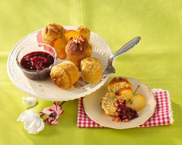 Apfeltörtchen mit Preiselbeeren Rezept Apfeltörtchen mit Preiselbeeren Rezept
