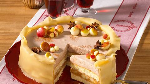 Apfeltorte mit Punschcreme Rezept - Foto: House of Food / Bauer Food Experts KG