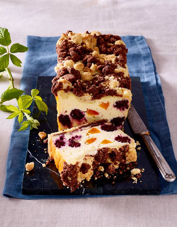 Aprikosen-Brombeer-Kastenkuchen Rezept | LECKER