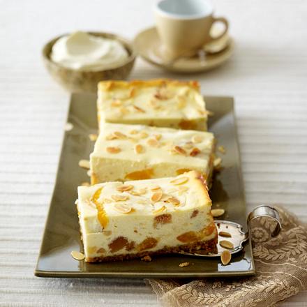 Aprikosen-Cantuccini-Käsekuchen Rezept Aprikosen-Cantuccini-Käsekuchen Rezept