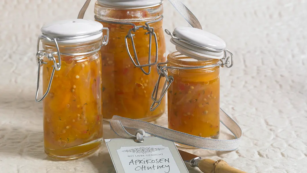 Aprikosen-Chutney mit Koriander Rezept - Foto: LECKER @ Bauer Media Group