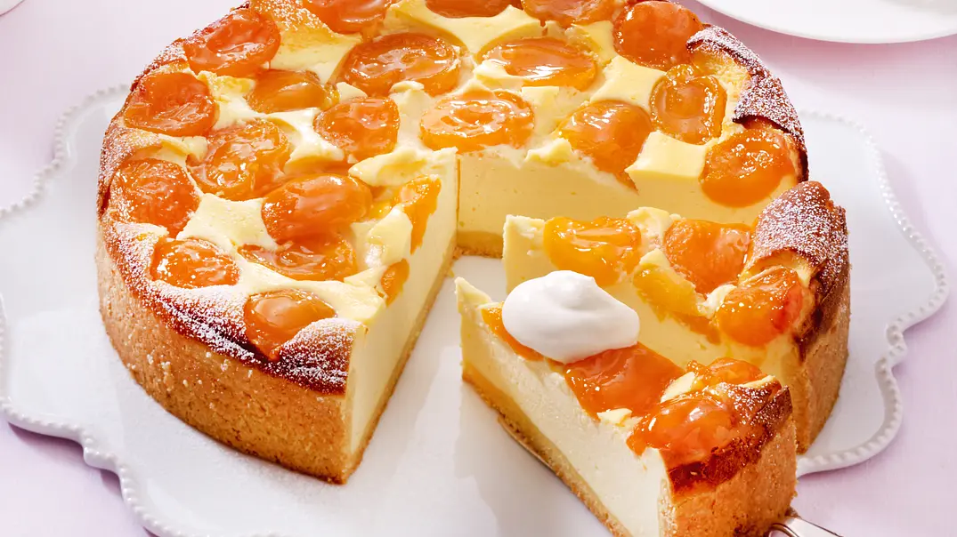 Aprikosen-Käsekuchen Rezept - Foto: LECKER @ Bauer Media Group