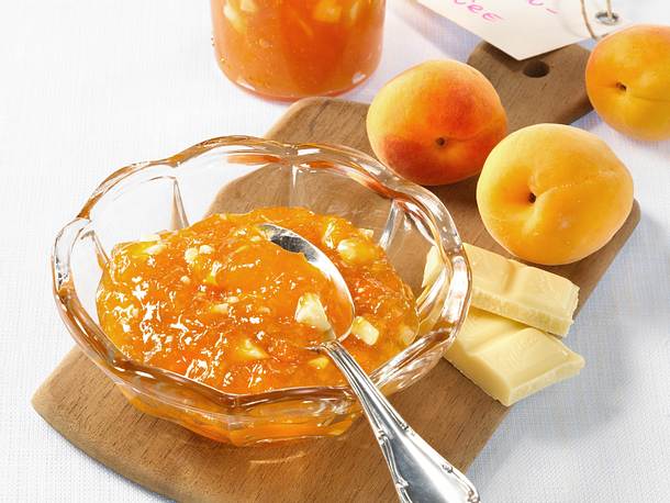 Aprikosen-Konfitüre mit weißer Schokolade Rezept Aprikosen-Konfitüre mit weißer Schokolade Rezept