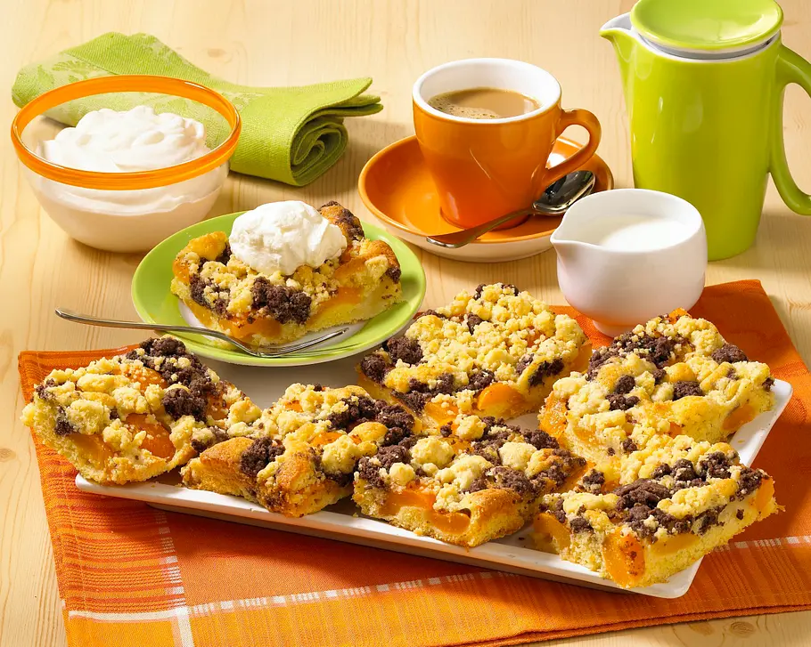 Aprikosen-Kuchen mit Schoko-Streusel Rezept Aprikosen-Kuchen mit Schoko-Streusel Rezept