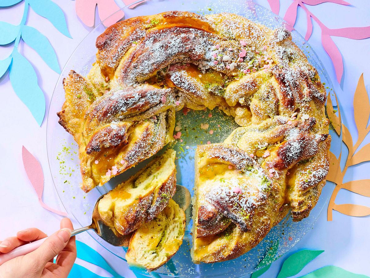 Aprikosen-Marzipan-Kordelkranz Rezept