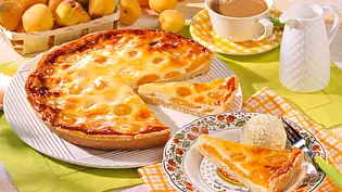 Aprikosen-Tarte mit Rahmguss Rezept - Foto: LECKER @ Bauer Media Group Aprikosen-Tarte mit Rahmguss Rezept - Foto: LECKER @ Bauer Media Group