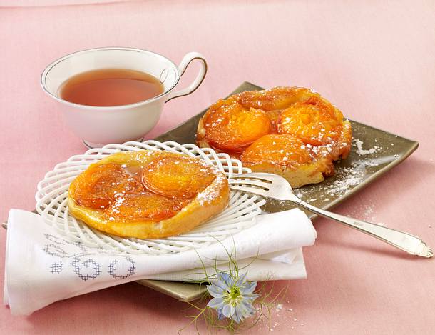 Aprikosen-Tarte-Tatin Rezept Aprikosen-Tarte-Tatin Rezept