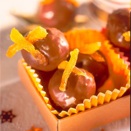 Aprikosen-Walnuss-Pralinen Rezept