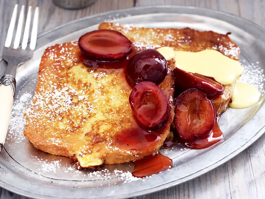 Arme Ritter mit ­Pflaumenkompott Rezept