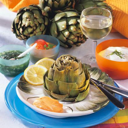 Artischocken mit drei Dips Rezept Artischocken mit drei Dips Rezept